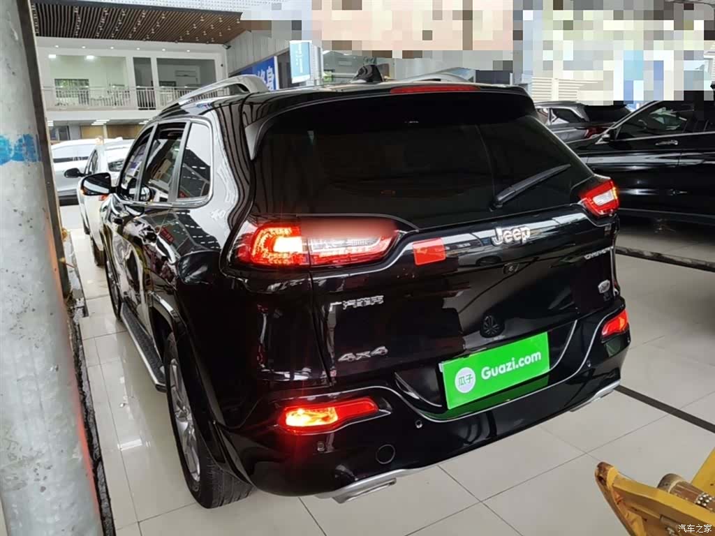 Jeep Cherokee, 2018 все фото