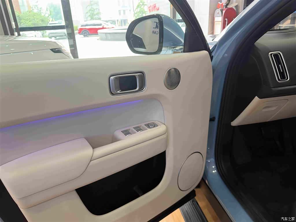 Li Auto L8, 2024 все фото
