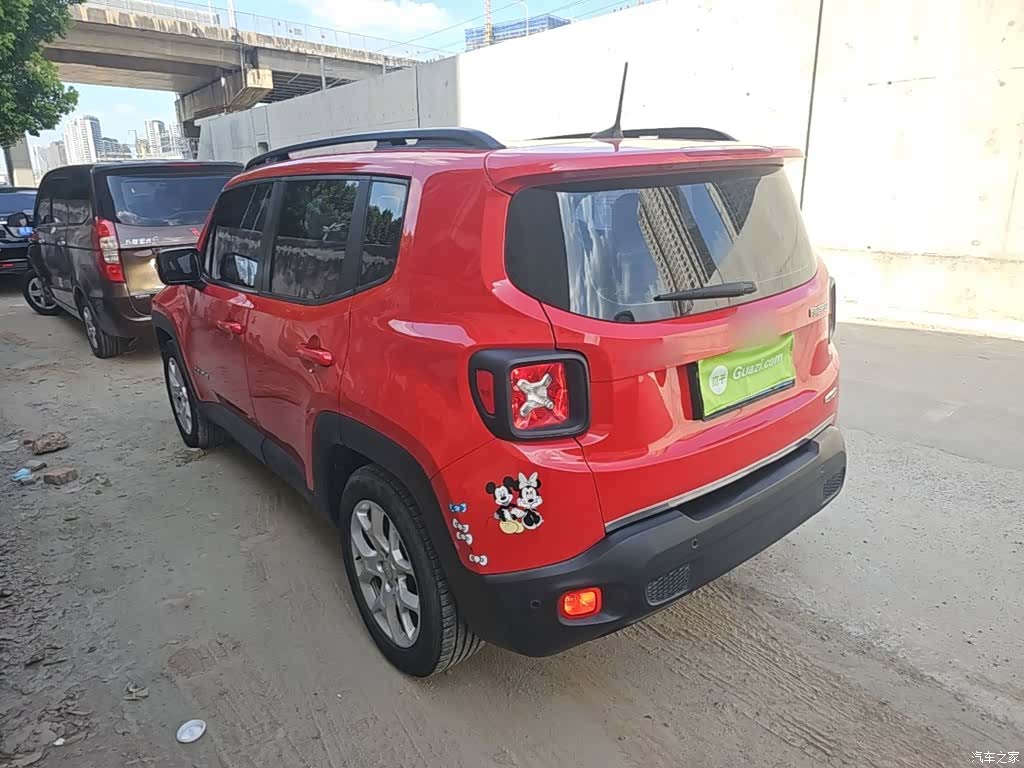 Jeep Renegade, 2017 все фото