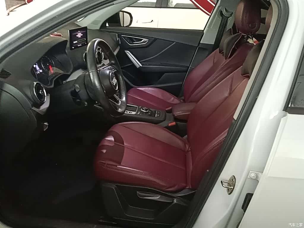 Audi Q2L, 2020 15
