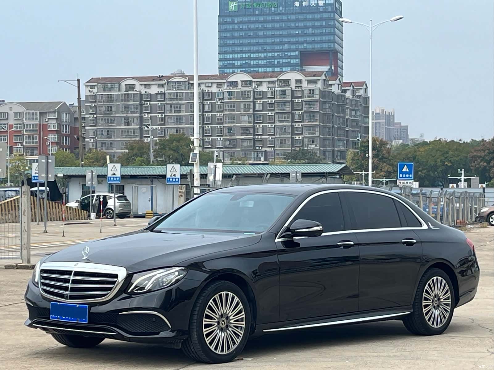 Mercedes-Benz E-Class, 2018 1