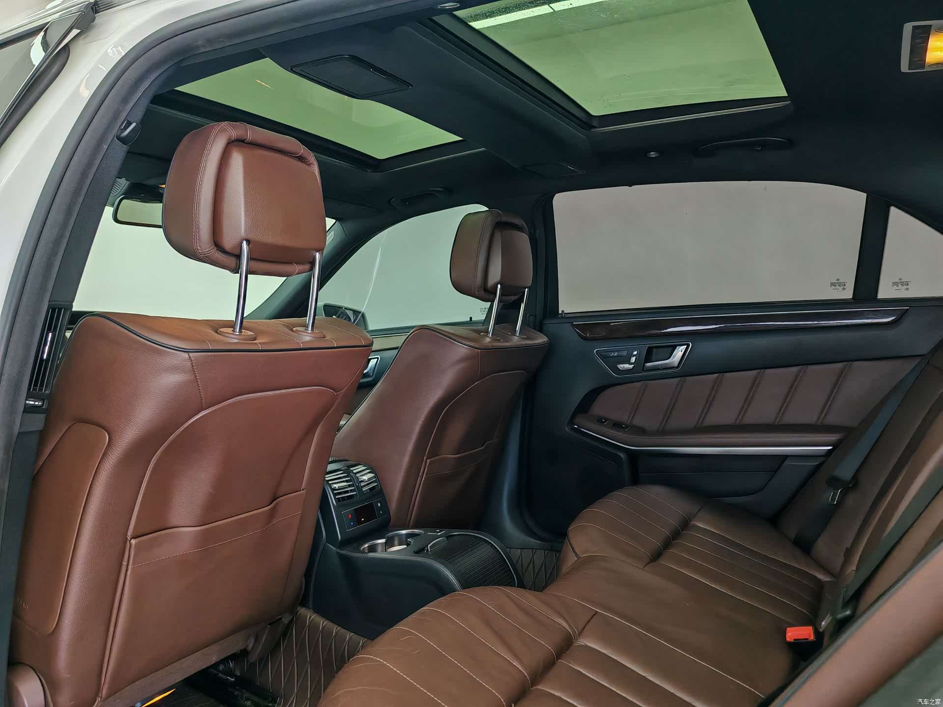 Mercedes-Benz E-Class, 2015 15