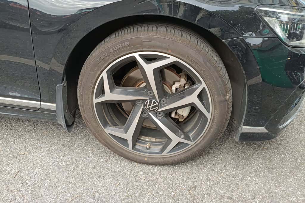 Volkswagen Magotan, 2022 6