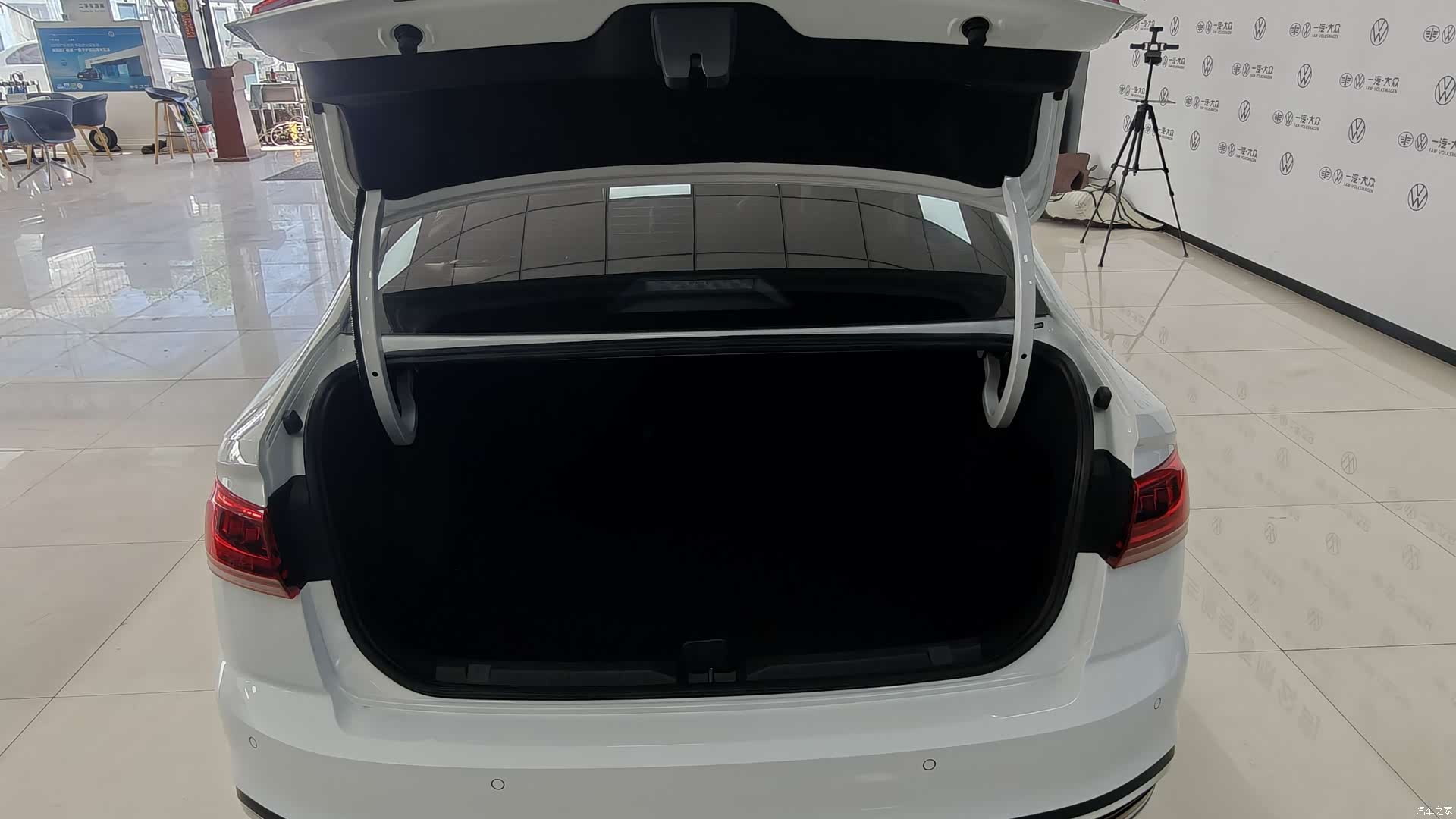 Volkswagen Bora, 2025 11