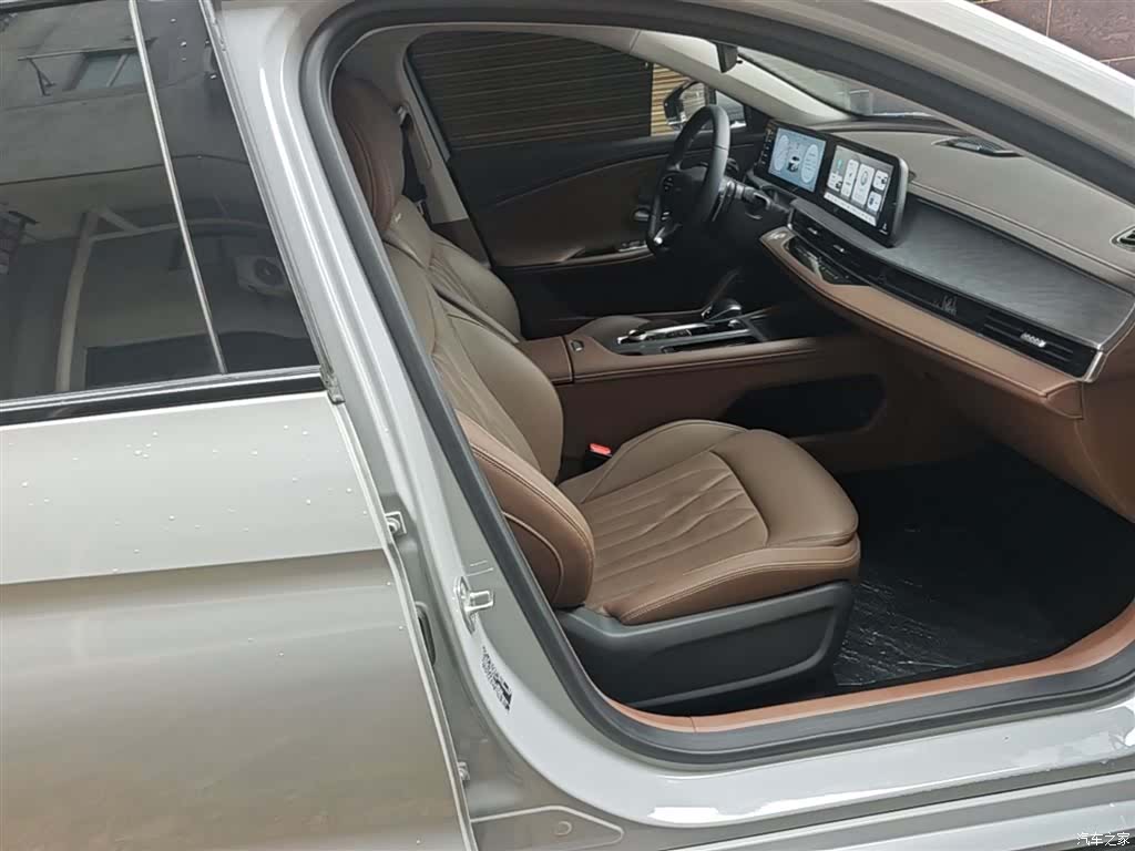Chery Arrizo 8, 2024 25