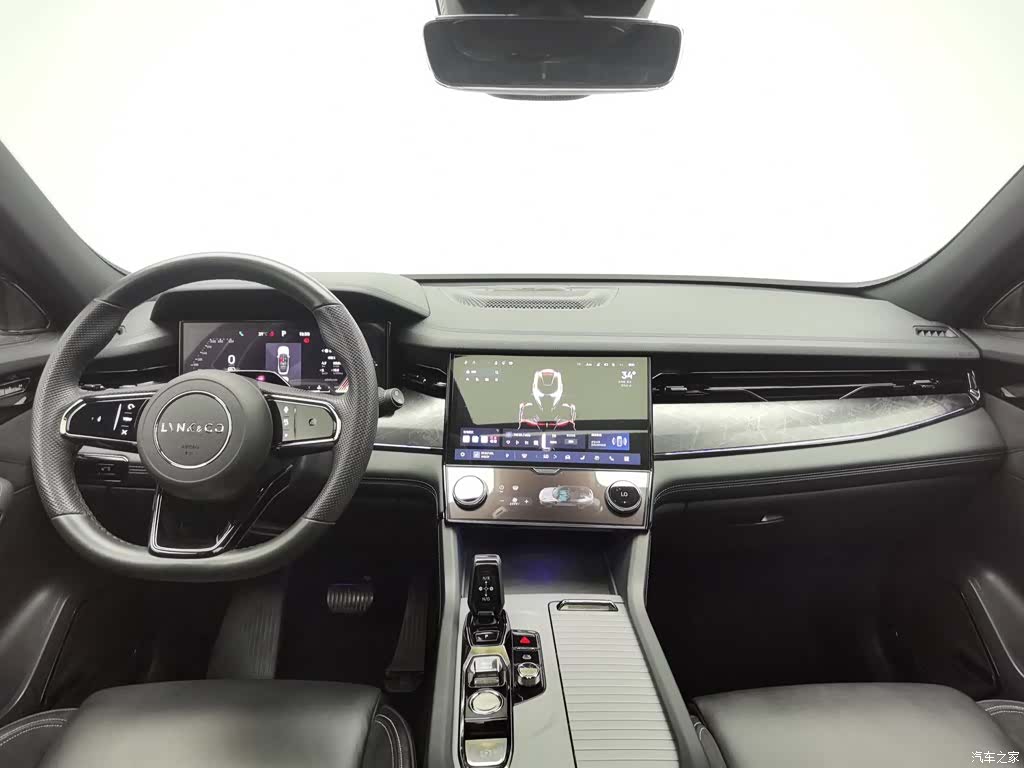 Lynk & Co 02, 2022 все фото