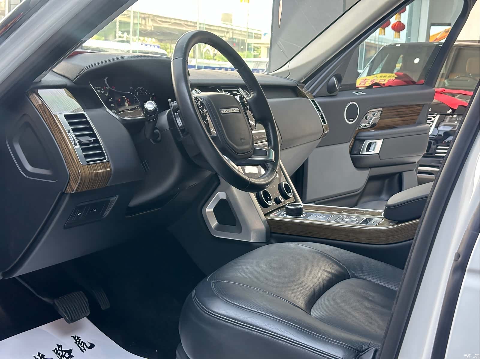 Land Rover Range Rover, 2018 4