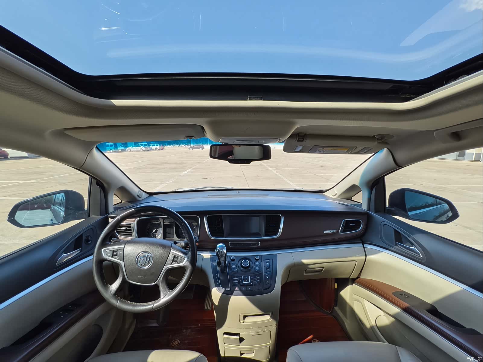 Buick GL8, 2014 10