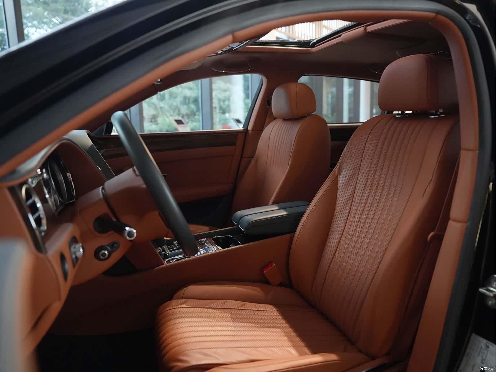 Bentley Flying Spur, 2018 15