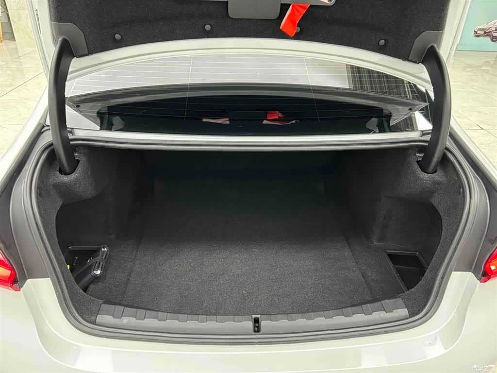 BMW 3 Series, 2023 17