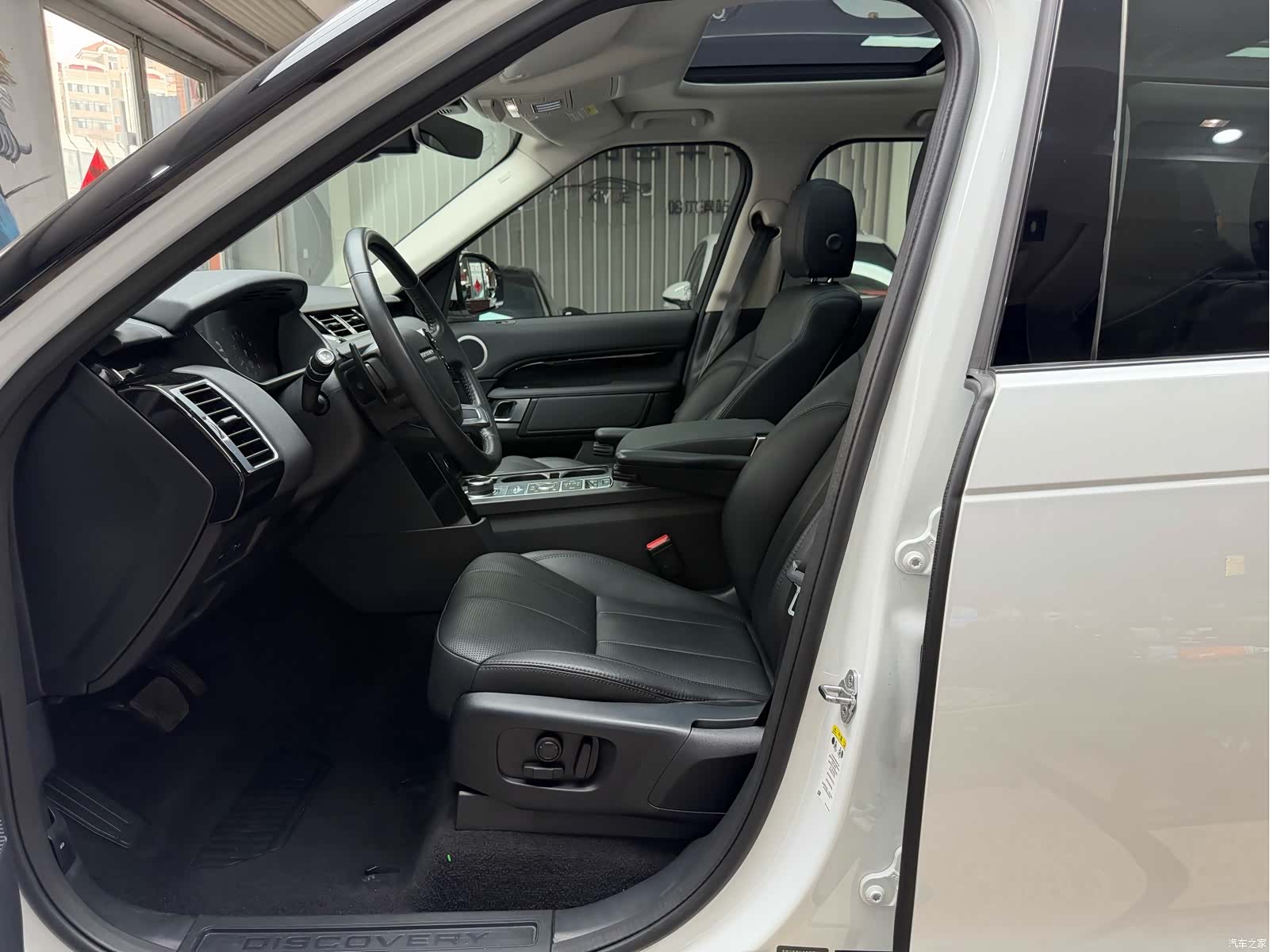 Land Rover Discovery, 2020 14