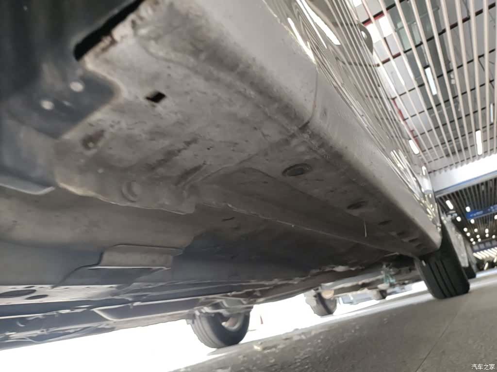 Wuling 630, 2015 22