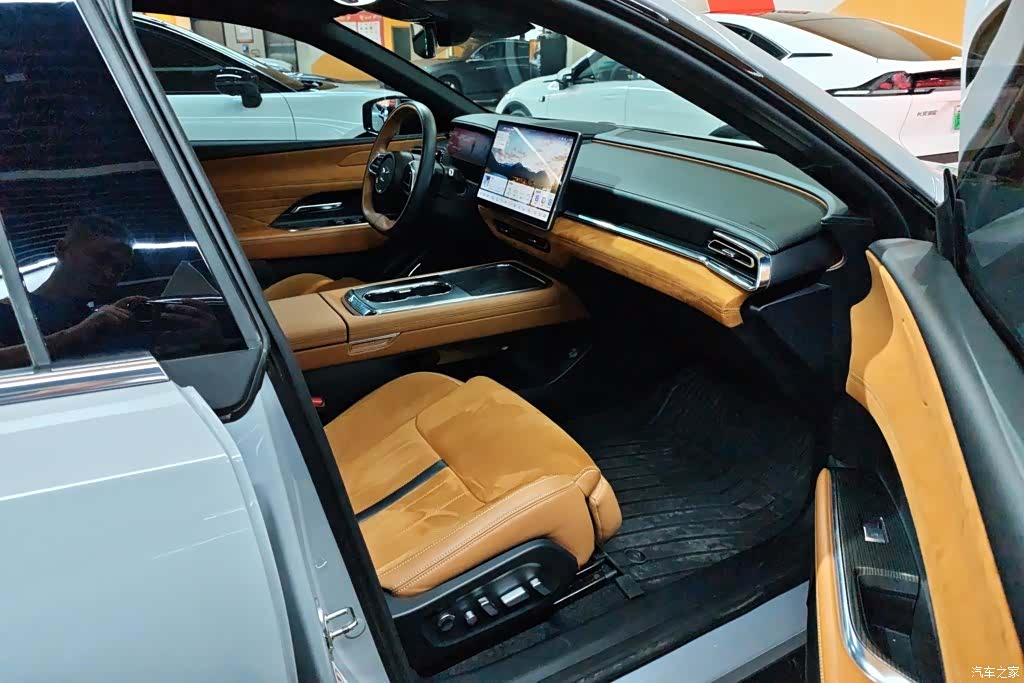 Mazda EZ-6, 2024 8