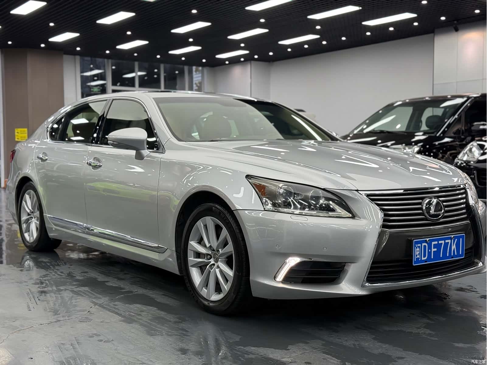 Lexus LS, 2013 12