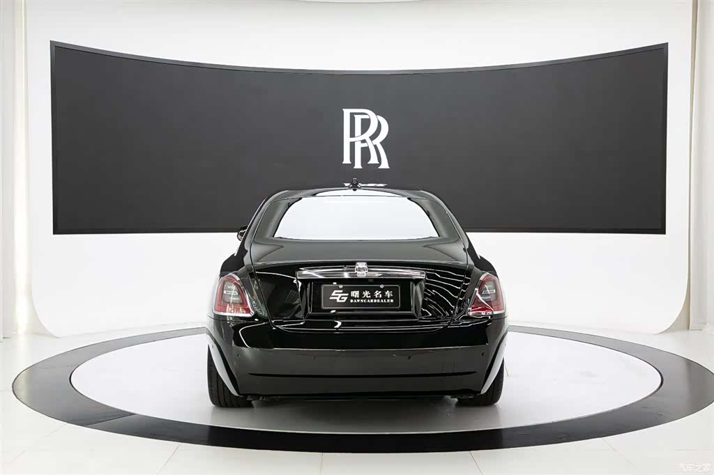 Rolls-Royce Ghost, 2021 4