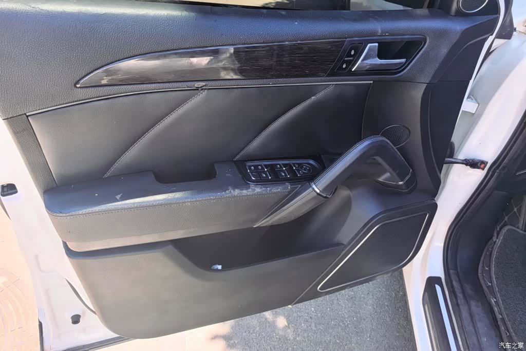 Zotye T600, 2016 7