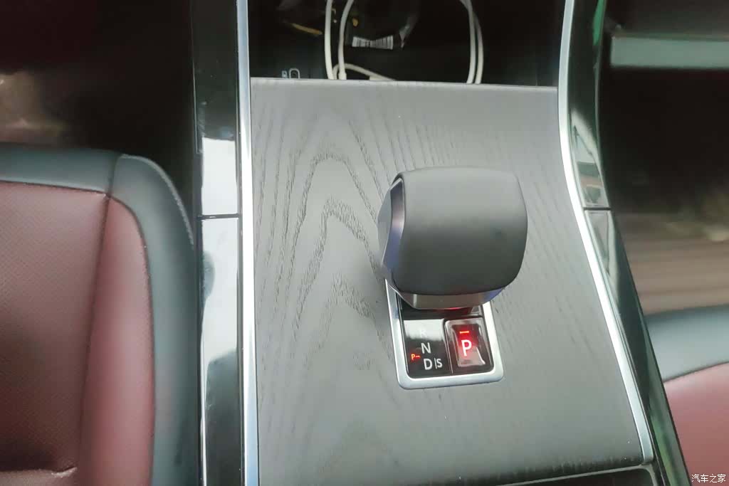 Land Rover Range Rover, 2024 16