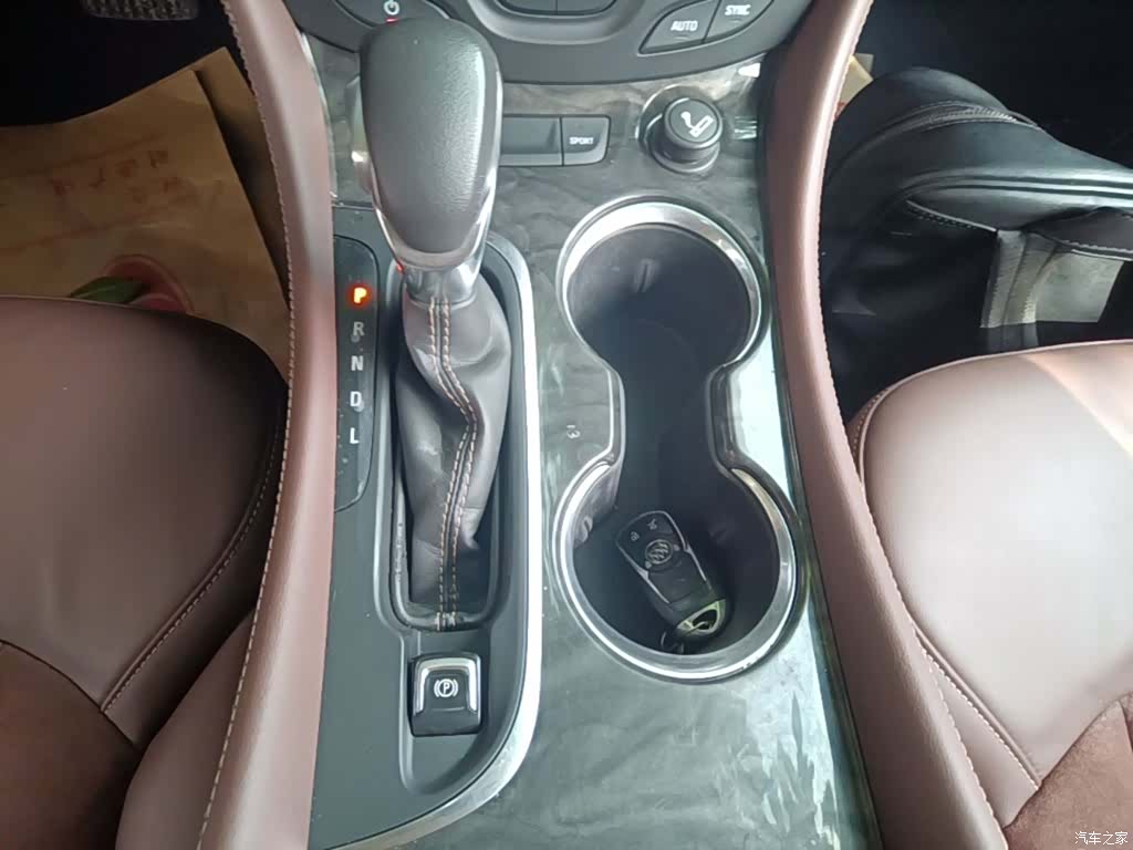 Buick Envision Plus, 2015 14