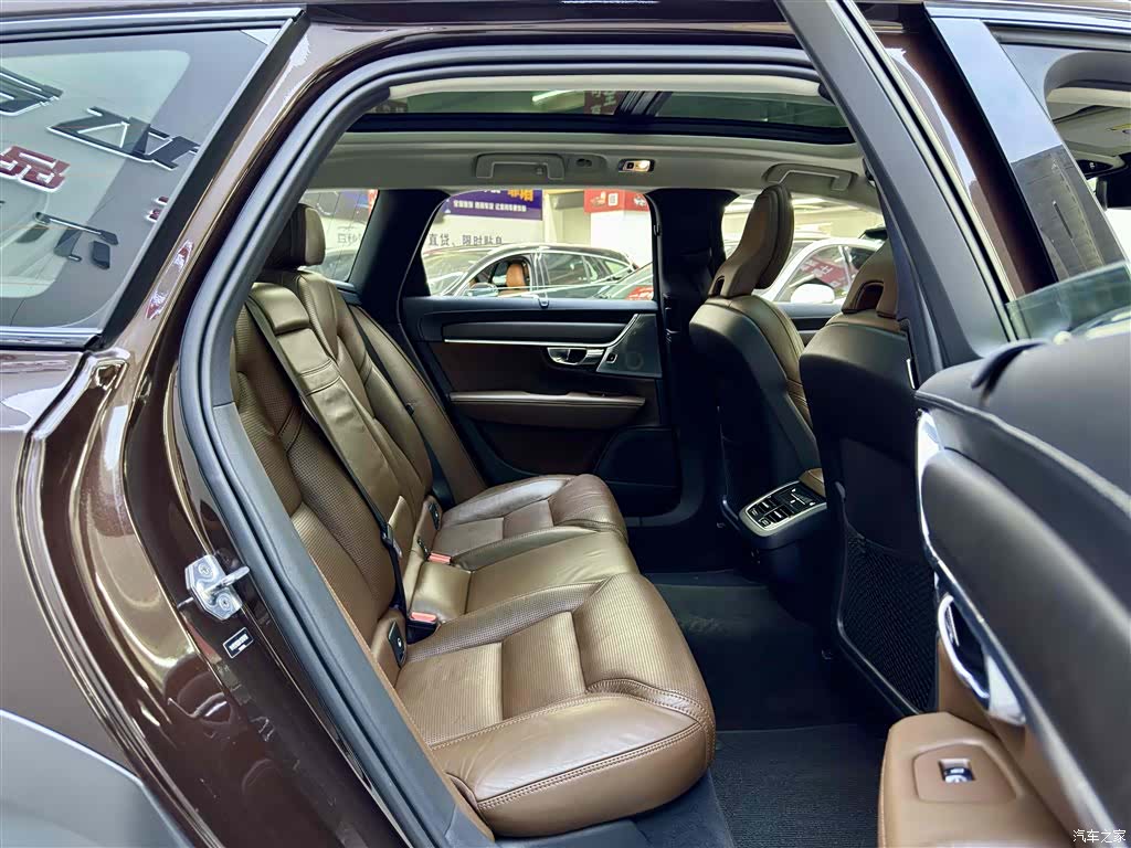 Volvo V90, 2019 6