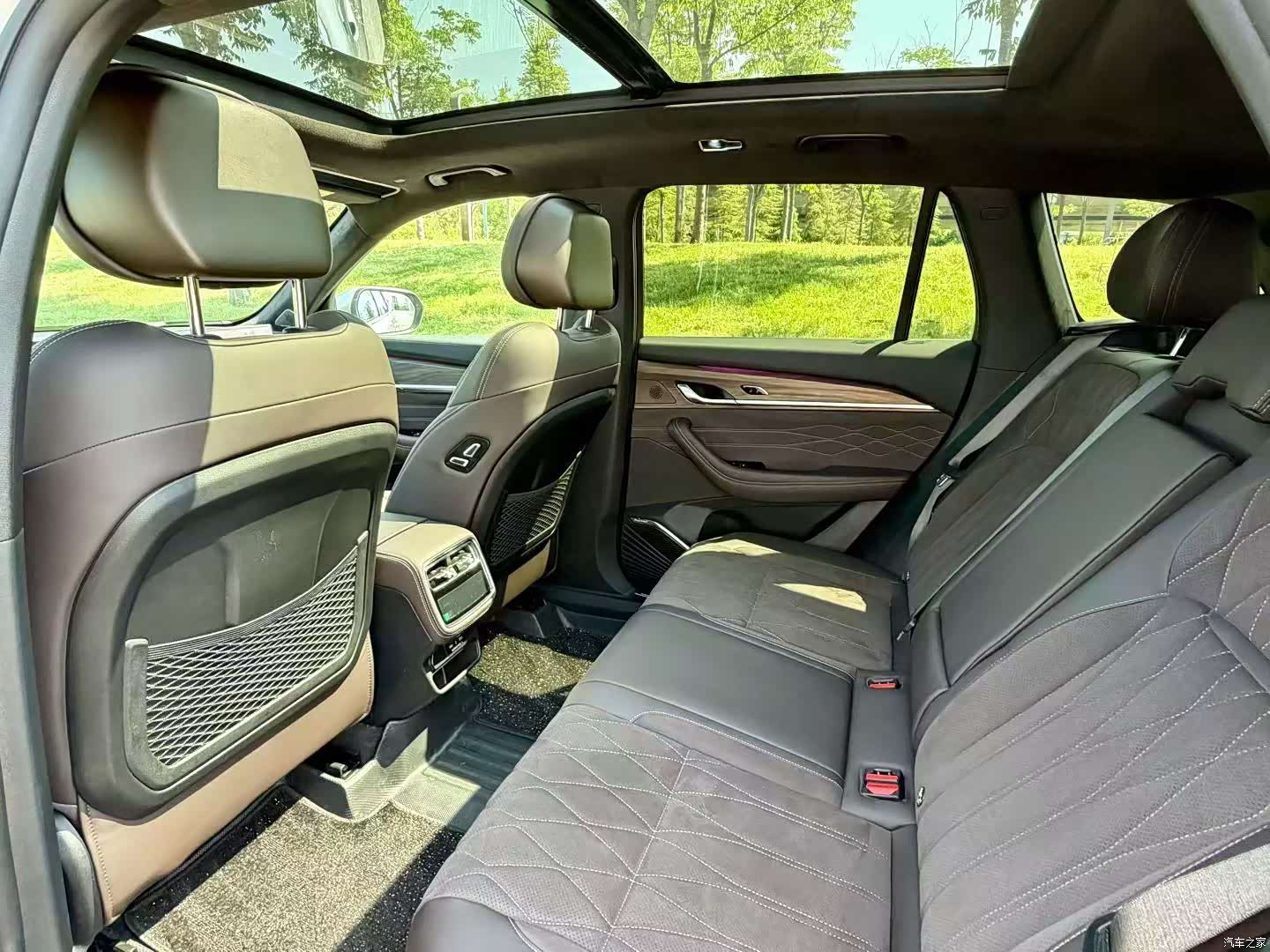 Geely Xingyue L, 2026 6