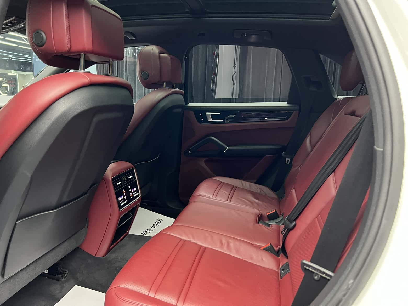 Porsche Cayenne, 2019 9