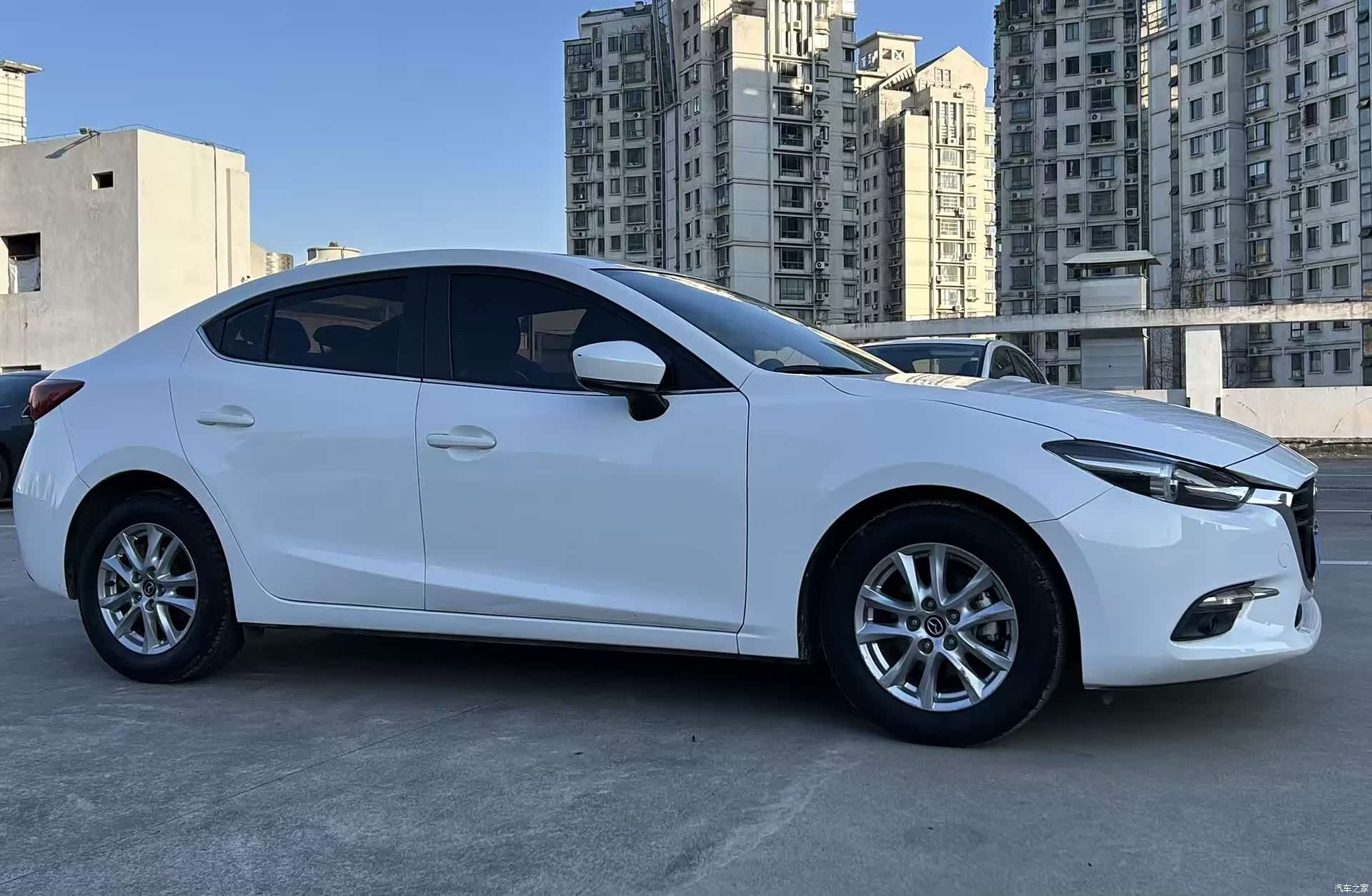 Mazda Mazda3, 2019 12