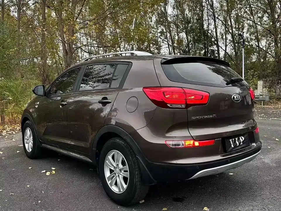 Kia Smart running