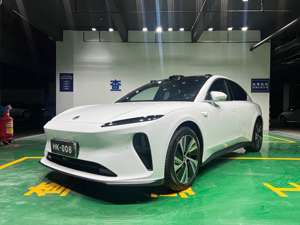 NIO ET5 NIO ET5