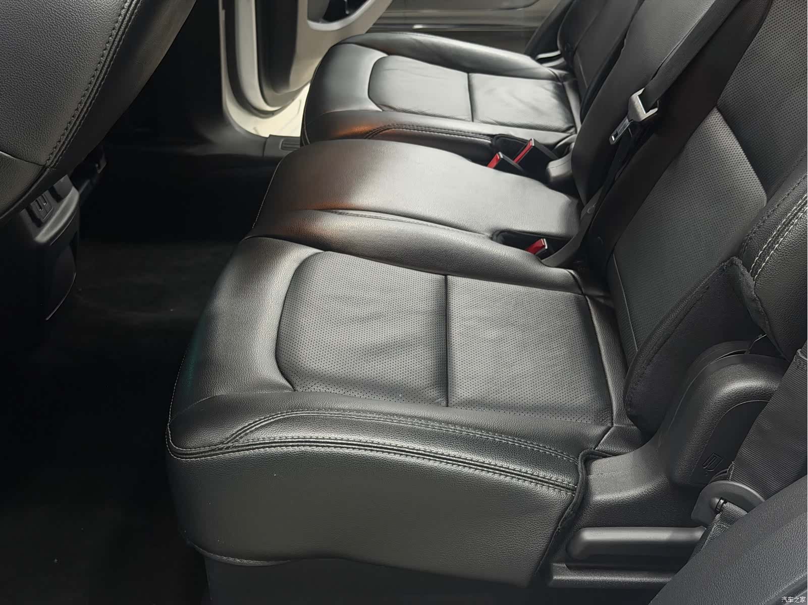 Ford Explorer, 2017 17
