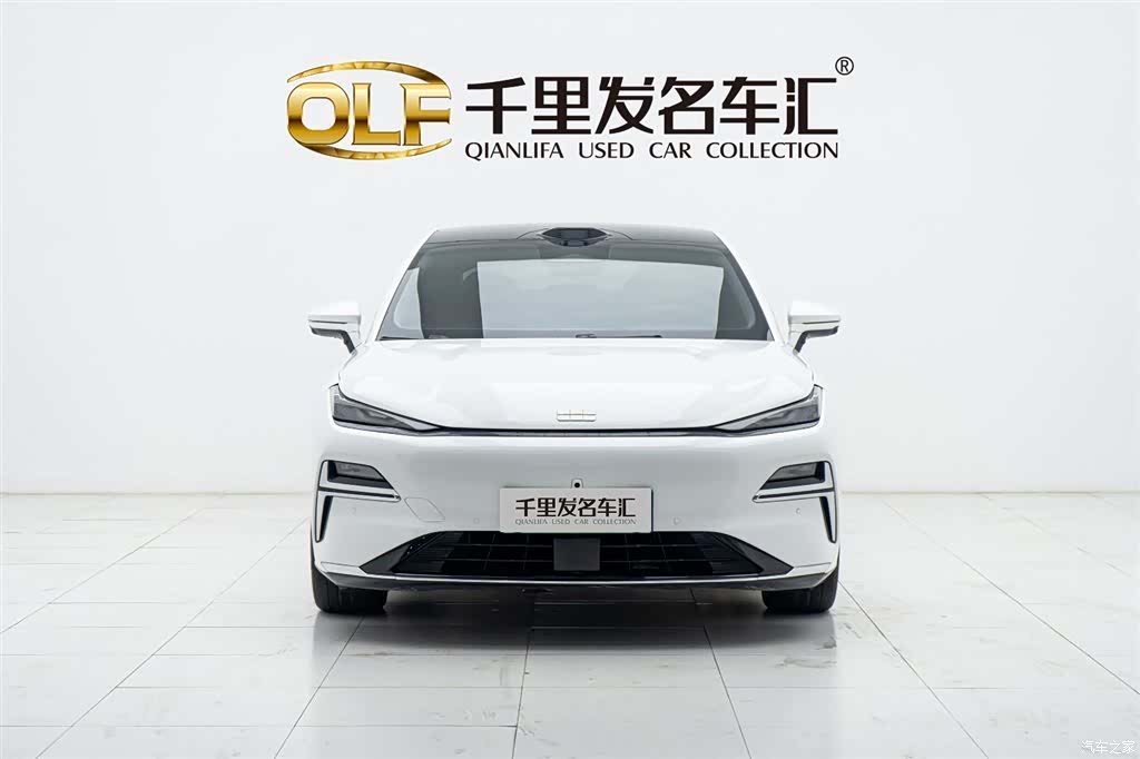 Geely 8, 2025 2