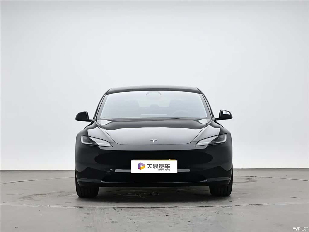 Tesla Model 3, 2023 2