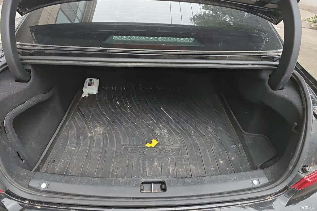 Volvo S90, 2018 4