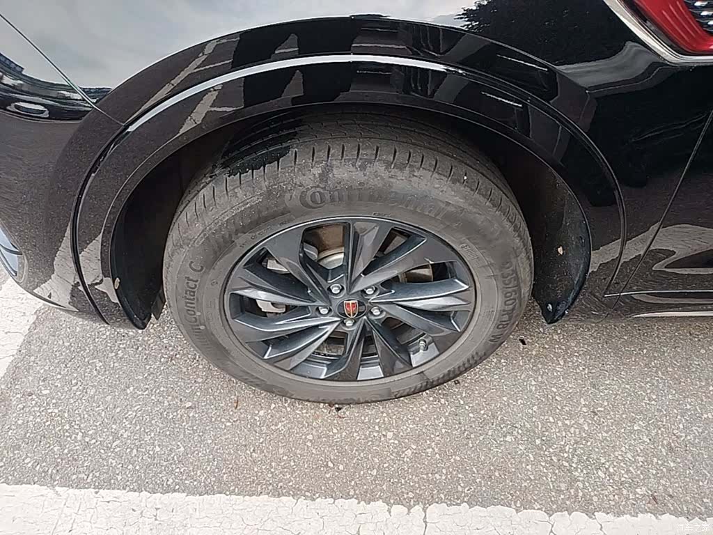 Hongqi HS5, 2024 23