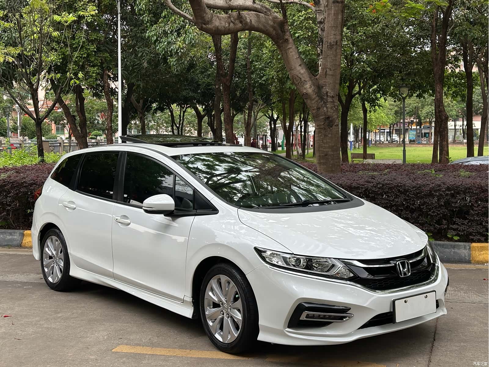 Honda Jade, 2019 3