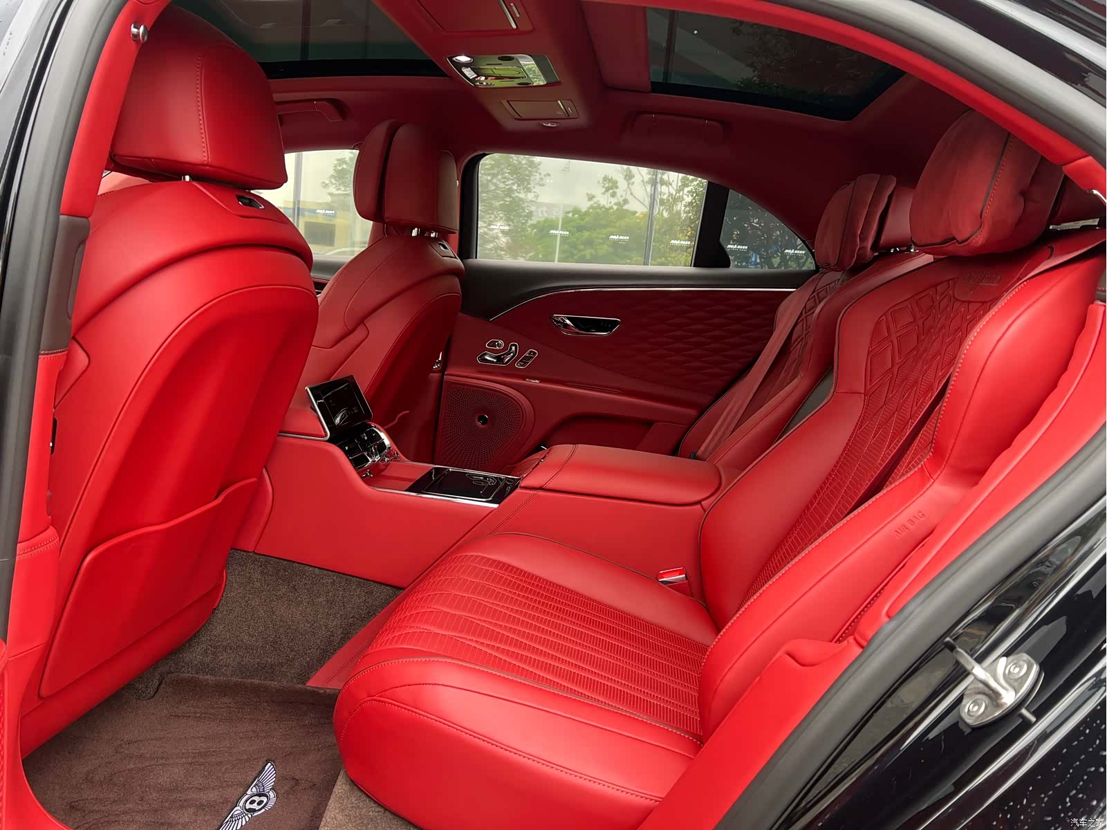Bentley Flying Spur, 2021 16
