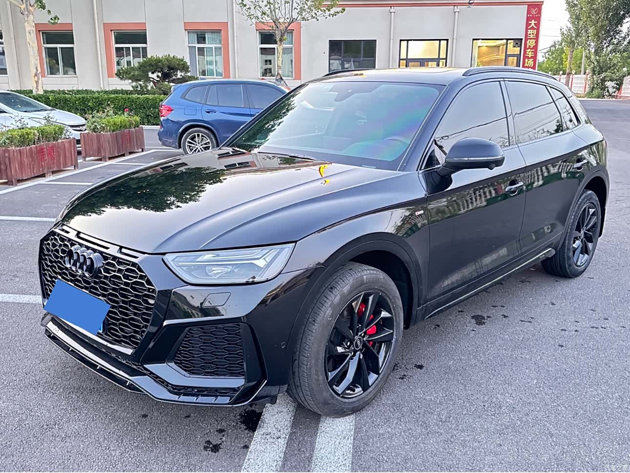Audi Q5L, 2025 2