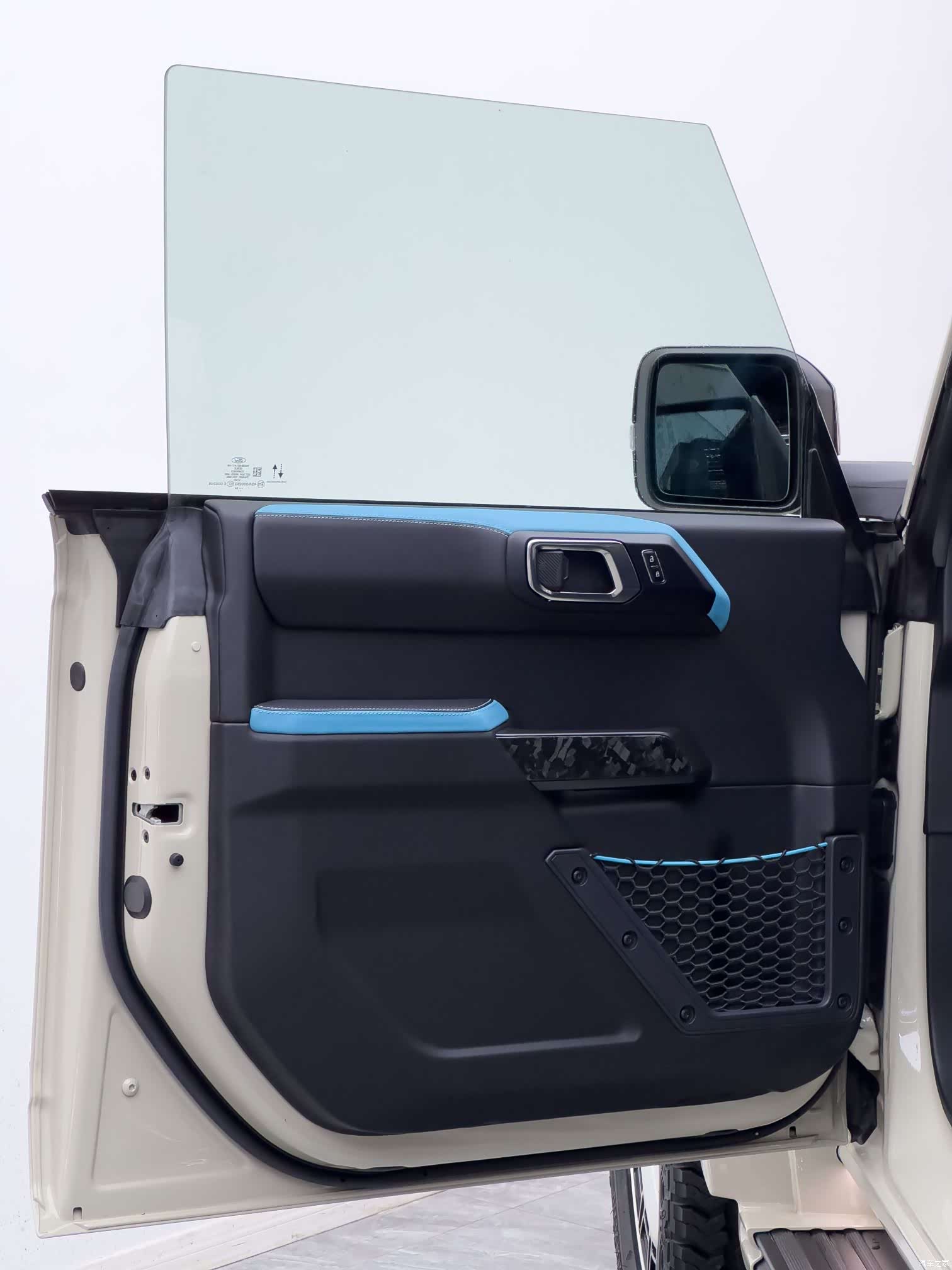 Ford Bronco, 2025 19