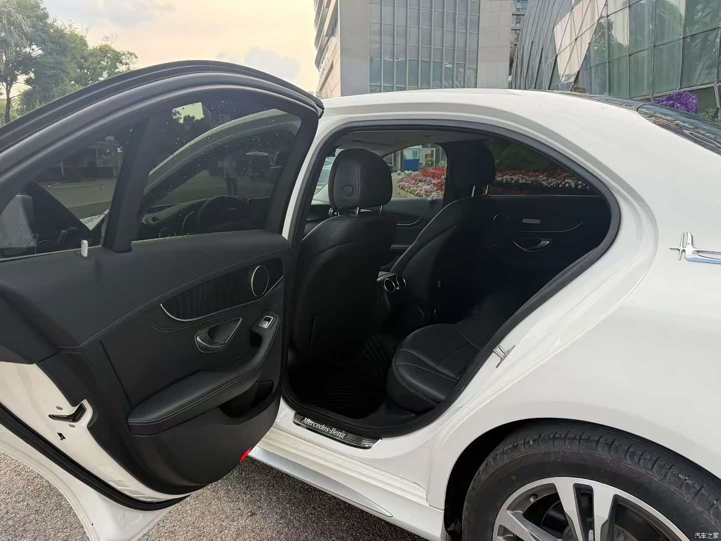 Mercedes-Benz C-Class, 2018 6