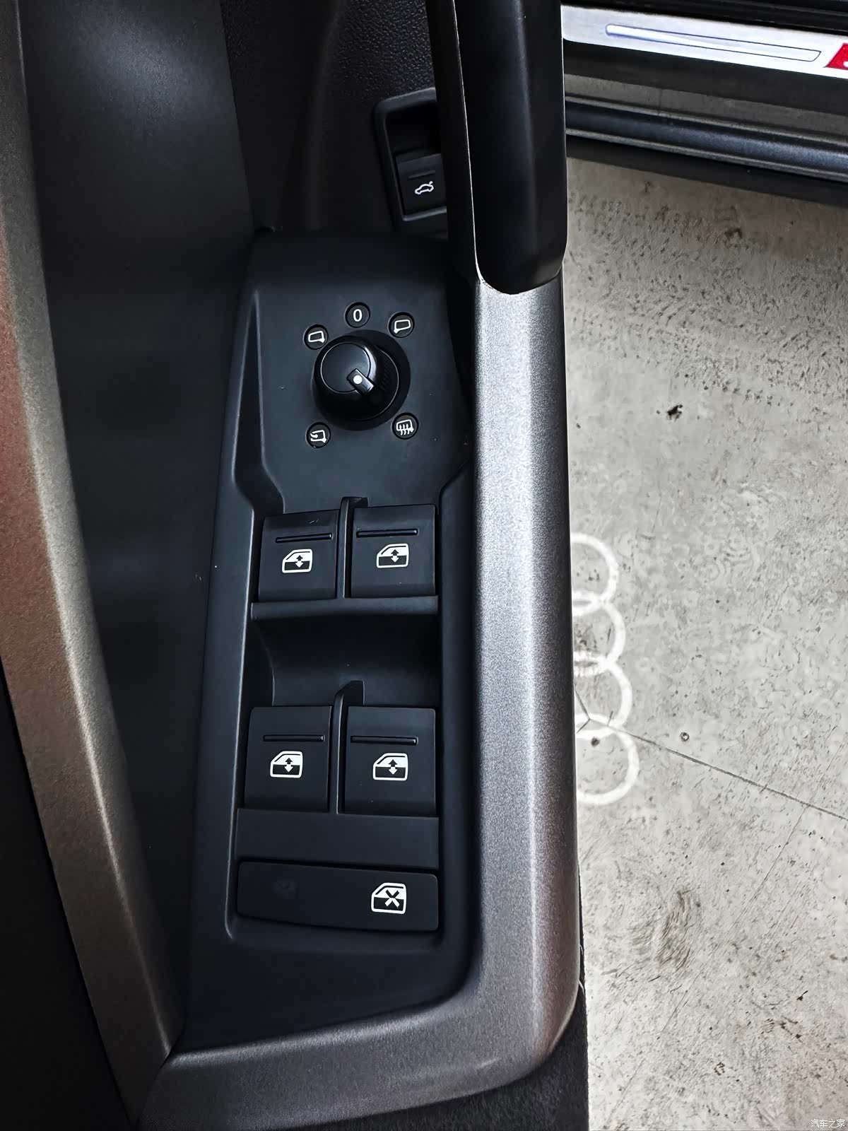 Audi Q3, 2022 13
