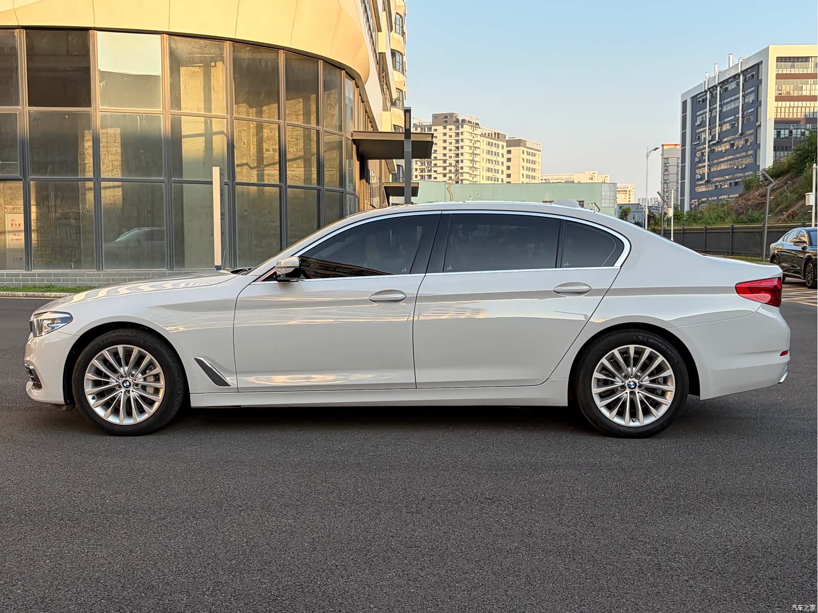 BMW 5 Series, 2018 4
