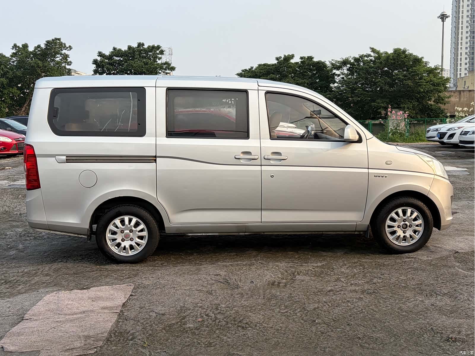 Wuling V, 2017 4