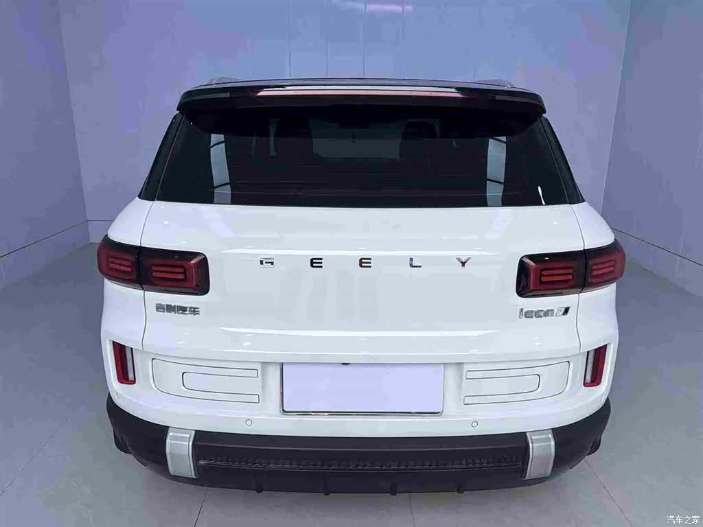 Geely Icon, 2022 4