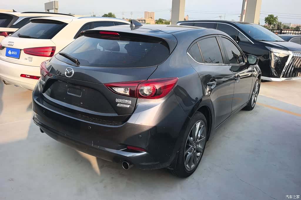 Mazda Mazda3, 2017 3