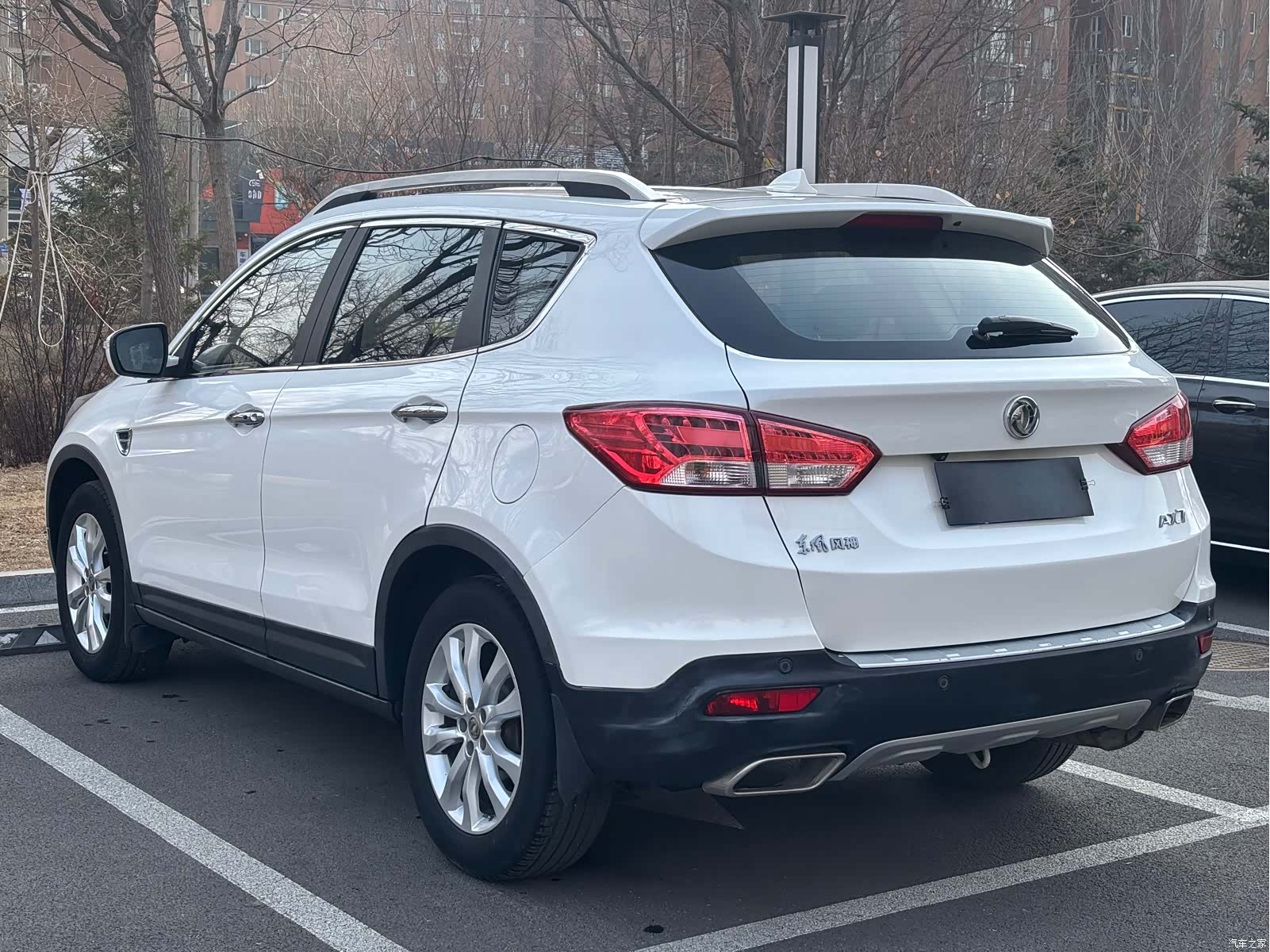 DongFeng AX7, 2014 6