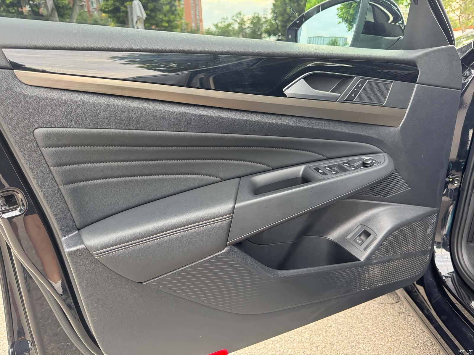 Volkswagen Passat, 2020 12