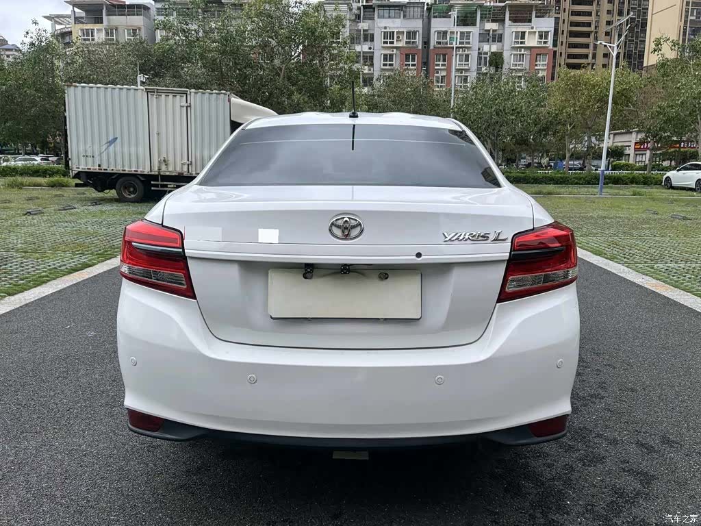 Toyota Yaris, 2017 8