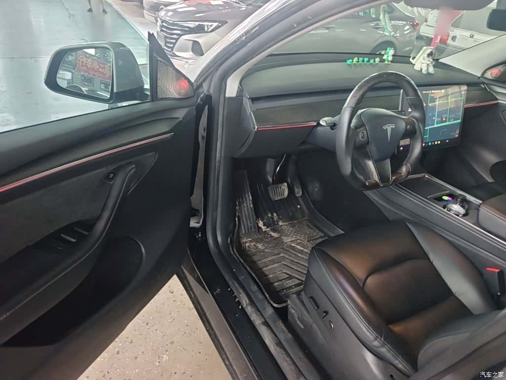Tesla Model Y, 2022 16