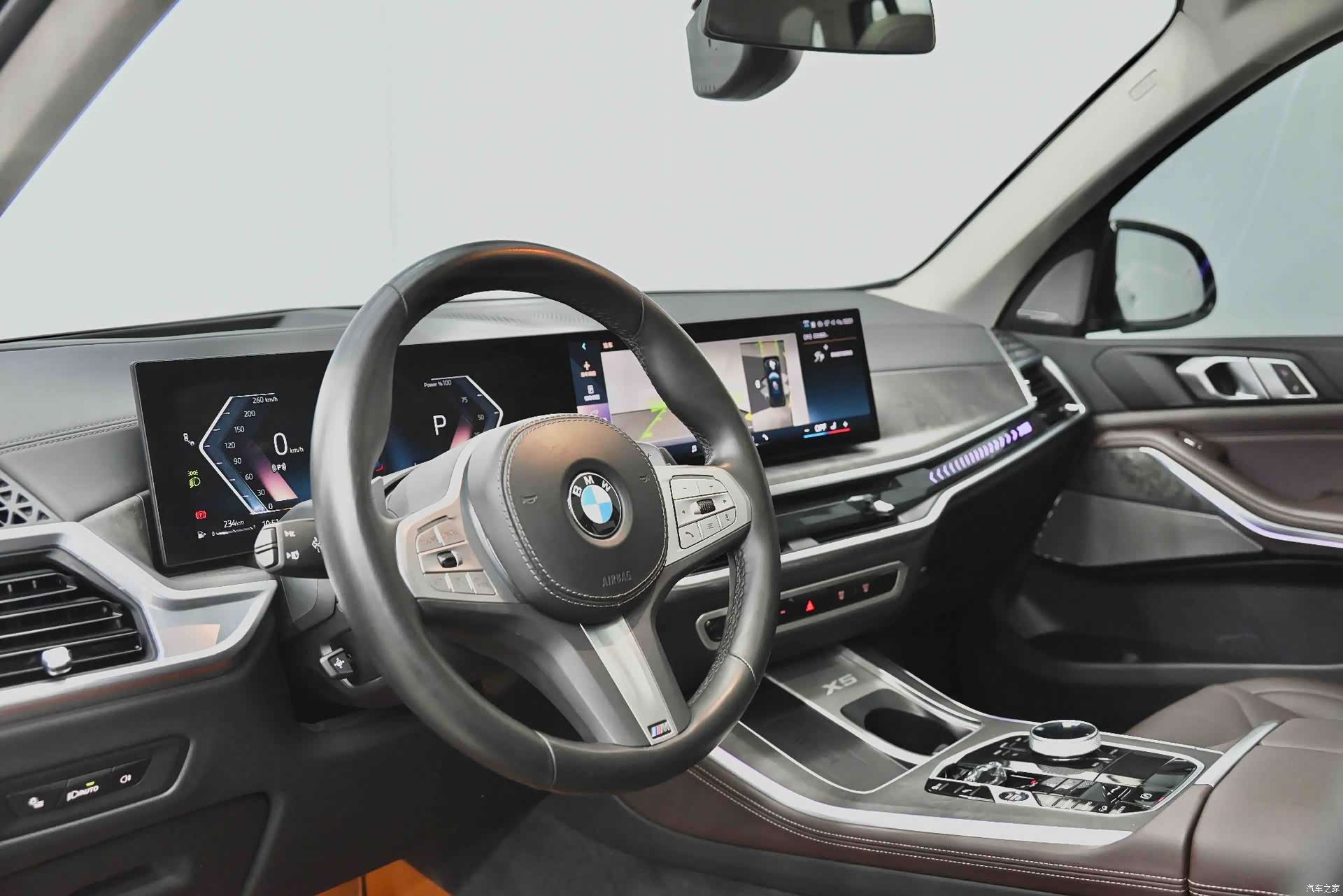 BMW X5, 2024 25