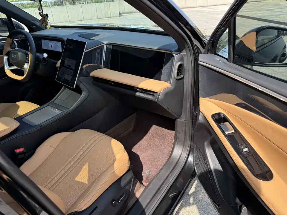 Geely Galaxy Galaxy L7