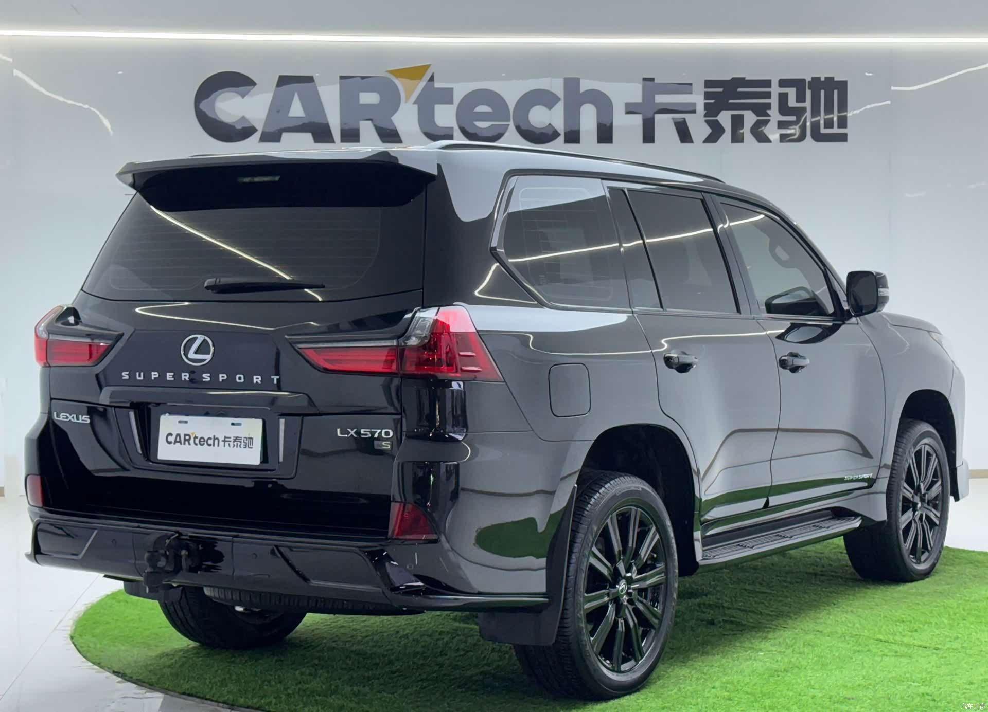 Lexus LX, 2020 все фото